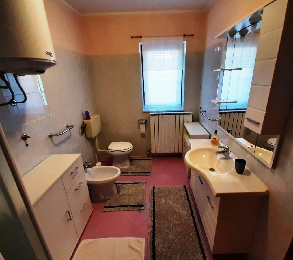 רוביני Paradise Beach Apartments מראה חיצוני תמונה